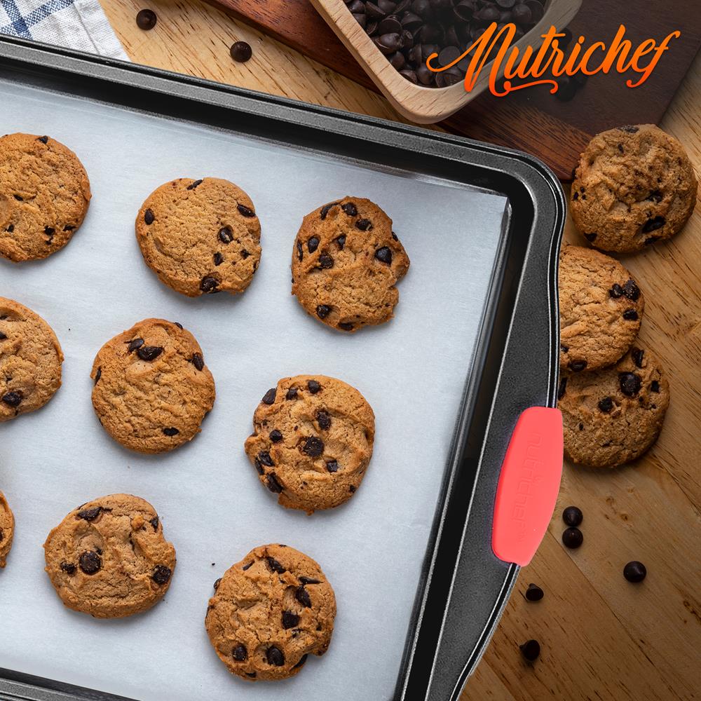 Large Cookie Sheet - Deluxe Nonstick Gray Coating Inside & Outside With Red Silicone Handles, Compatible With Model: Ncsbs3S (Black) - Image 4